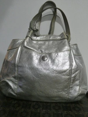 Hogan Women’s Silver Leather Hobo Shoulder Handbag Medium Italy - Image 1 of 4
