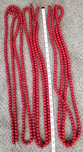 Christmas Red Berry Wooden Garland 9 ft  Beautiful - Picture 1 of 2