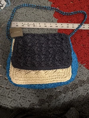 J.Crew 编织 Raffia 斜挎包单肩包海军蓝象牙蓝色拼色 AN903 全新带标签 — 第 1/4 张图片