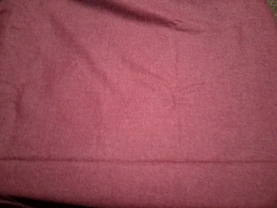 Tela mezclada lana borgoña 60" X 34" Foto 1 de 4