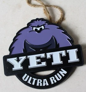 Medalla colorida de metal pesado para correr maratón YETI Ultra Run -- - Imagen 1 de 1