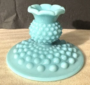 Vintage Kerzenständer Kerzenständer Fenton Pastell Türkis Milchglas Nägel - Bild 1 von 9