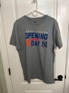 MLB New York Yankees 2023 Opening Day Giants/ Yankees T Shirt Mens XL - Picture 1 of 5