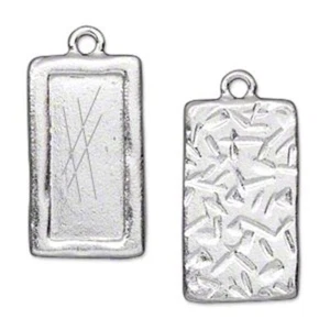 Dije colgante de imagen rectangular Tierracast de 27x15,5 mm chapado en rodio * - Imagen 1 de 1