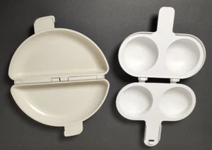 2 Microwave Nordic Ware 2 Cavity Egg Poacher and Miracle Ware Omelet Maker - Picture 1 of 8