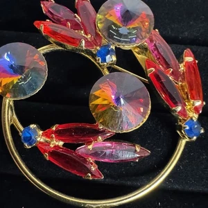 Vintage Juliana D&E Rivoli, rot, rosa, blau Strass Anstecknadel/Brosche - Bild 1 von 11