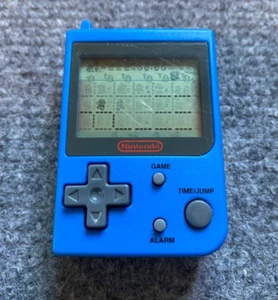 1998 Blue Nintendo Super Mario Mini Classics Key Chain Game Tested Working - Picture 1 of 4