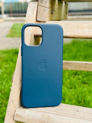 Original Apple iPhone 12-Baltic Blue- Leather- Magsafe Cover-EB285 - Immagine 1 di 4