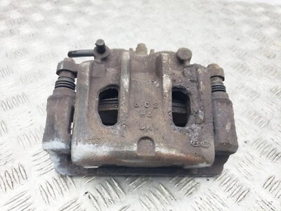 PINZA DE FRENO DELANTERA DERECHA LADO DEL CONDUCTOR KIA SORENTO MK3 UM 2.2 DIÉSEL O/S 2016 Foto 1 de 4