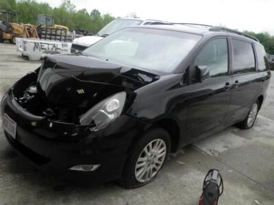 Refuerzo parachoques delantero Toyota Sienna 2004-2010 52021AE010 893 Foto 1 de 4