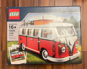 LEGO Creator: Volkswagen T1 Camper Van 10220 Ages 16+ 1334pcs [Open Box]