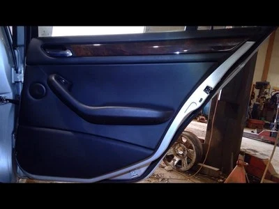 Panel de moldura de puerta trasero 325CI 2003 NEGRO, PASAJERO TRASERO, ELÉCTRICO Foto 1 de 4