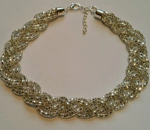 COLLANA GIROCOLLO CATENA SERPENTE INTRECCIATA TONO ARGENTO DICHIARAZIONE COSTUME BELLA LUCENTEZZA - Foto 1 di 3