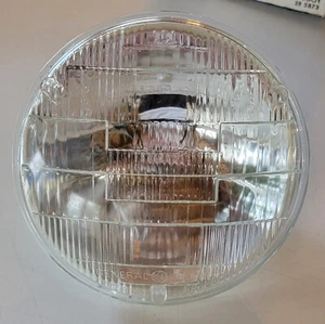 General Electric 4001 Round High Beam for 4 Headlight System 2 Lugs 12 Volts NOS - Picture 1 of 12