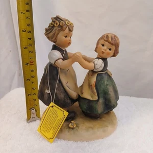 Goebel Hummel Figur "Frühlingstanz" #353 org. Hängeanhänger TMK5 - Bild 1 von 11