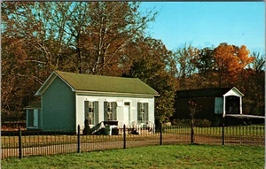 Former home of Joseph Wright , Parke County Indiana Chrome Postcard E1 - Picture 1 of 2