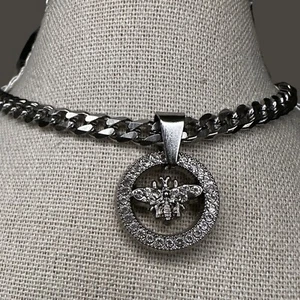 Gucci Bee Button/Charm On Chunky Curb Chain Necklace Heavy Authentic Silver - Picture 1 of 10