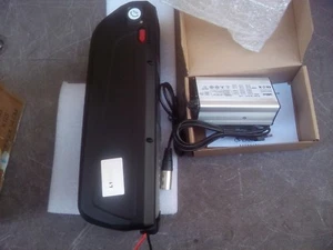 E-BIKE FAHRRAD AKKU BATTERIE PEDELEC 36 v 17ah - Foto 1 di 1