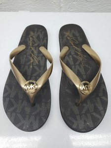 Las mejores ofertas en Plano (menos de 1 Michael Kors en Sandalias Chanclas)  para mujer | eBay