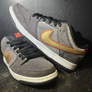 Nike SB Dunk Low Beijing Metálico Dorado Talla 9.5 - Imagen 1 de 12