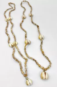 2 collares Lei de 34" concha de vaquero natural a juego y concha marina a rayas - Imagen 1 de 5