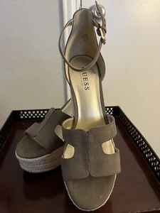 Sandali verdi Guess Ayleen Espadrille taglia 8 1/2 cinturino alla caviglia GFAyleen - Foto 1 di 6