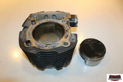 2009 Yamaha XVS 1300 V Star Engine Piston Cylinder 3D8-11321-01-00 Foto 1 de 4