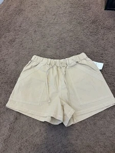 Forever 21 Beige Carpenter Cargo Shorts Safari High Rise Elastic Waist M NEW - Picture 1 of 7
