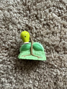 Pokemon TOMY Bellsprout Figure Vintage CGTSJ - Picture 1 of 3