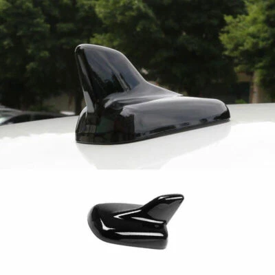 Cubierta de receptor de antena de aleta de tiburón negra ABS para Audi Q7 2016 2017-2018 2019 Foto 1 de 4