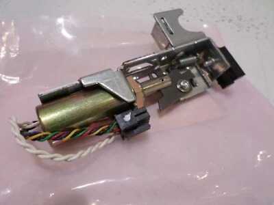 HP C7200 Mail Slot Solenoid for 2/20 Library Server C7200-60041 - Image 1 of 4