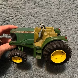 1/32 John Deere Tractor Toy Ertl - 10213WY00 - Picture 1 of 10