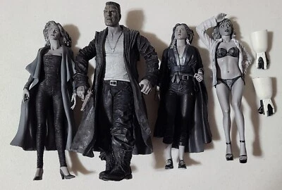 Lote de figuras NECA Sin City en blanco y negro Shellie, Marv, Miho y Wendy 2005 Foto 1 de 4