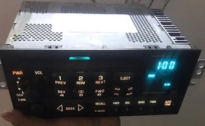 OEM 1995-2002 DELCO GM CHEVY AM/FM/CD RADIO CAPRICE IMPALA Montecarlo S10 BLAZER - Picture 1 of 10