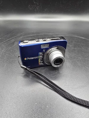 Polaroid i1037 10MP Digital Camera - Blue - Not Working  - Image 1 of 4