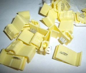 (100) Yellow 12-10 Ga AWG Gauge Car Audio Scotch Lock Connector Terminals Alarms - Picture 1 of 2