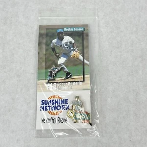 Florida Marlins Rookie Season #16 Edgar Renteria Infielder Numbered Pin - Picture 1 of 5