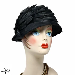Sombrero Cloche Pluma Negro De Colección Cóctel Fiesta Dramático Diseño Elegante -Hey Viv - Imagen 1 de 7