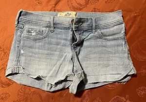 Hollister Womens Jeans Short Shorts 28 W Blue Denim Low Rise - Picture 1 of 4