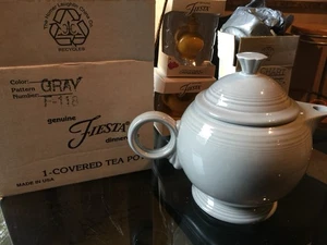 Fiestaware  Teapot Pearl Grey 44 Oz Teapot O Ring Handle New In Factory Box - Picture 1 of 2