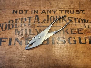 Slip Joint Pliers w/ Cutter Vacuum Grip Style Handles Made In USA Vtg - Picture 1 of 9
