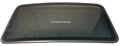  Vidro para teto solar 8L8Z7850054A 2009-2012 Ford Escape e 2009-2011 Mercury Mariner - Imagem 1 de 4