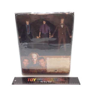 Juego de figuras de acción Buffy the Vampire Slayer WATCHER'S GUIDE #1060 de 2500 - Imagen 1 de 7