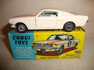 FORD MUSTANG 2+2 MODELO DE COMPETICIÓN ORIGINAL CORGI TOYS 325 - EXCELENTE en CAJA original - Imagen 1 de 12