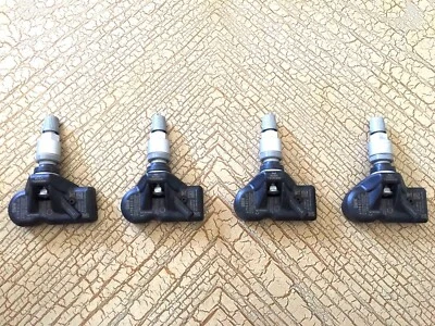 Conjunto de quatro (4) OEM GENUÍNO BMW TPMS F30 3-Series 328i 335i 36106798872 - Imagem 1 de 2