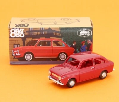 LAUDORACING-MODELS MINILAUDO 1/64 FIAT 850 BERLINA N°1C RESIN AND METAL MODEL - Immagine 1 di 4