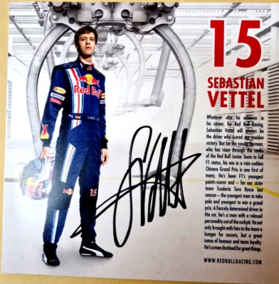 Sebastian Vettel (geb.1987) deutscher Autorennfahrer-  Formel 1 Weltmeister - Bild 1 von 2