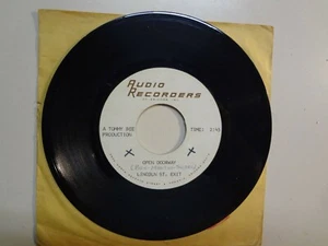LINCOLN ST.EXIT:Open Doorway-OrangeBenevolent-U.S.7"60's Audio Recorders Acetate - Picture 1 of 2