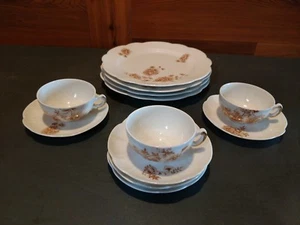 12 PIECES OF ANTIQUE "MERKELSGRUN" PORCELAIN / CHINA MADE FROM 1912-1918 - Picture 1 of 12