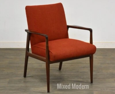 Sillón Stow Davis de nogal y rojo moderno de mediados de siglo Foto 1 de 4